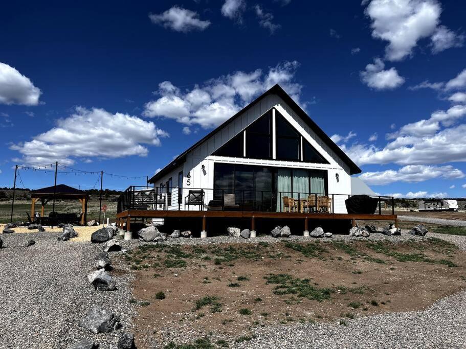Red Rock Retreat Stunning Floor To Ceiling Views Villa Hatch Exterior photo